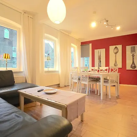 Moewe In Zentraler Lage Lägenhet *