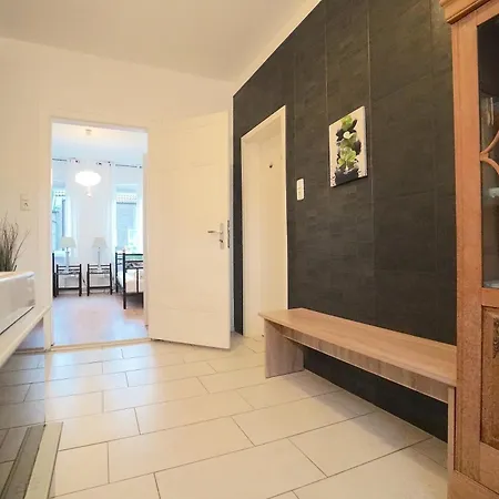 Moewe In Zentraler Lage דירה